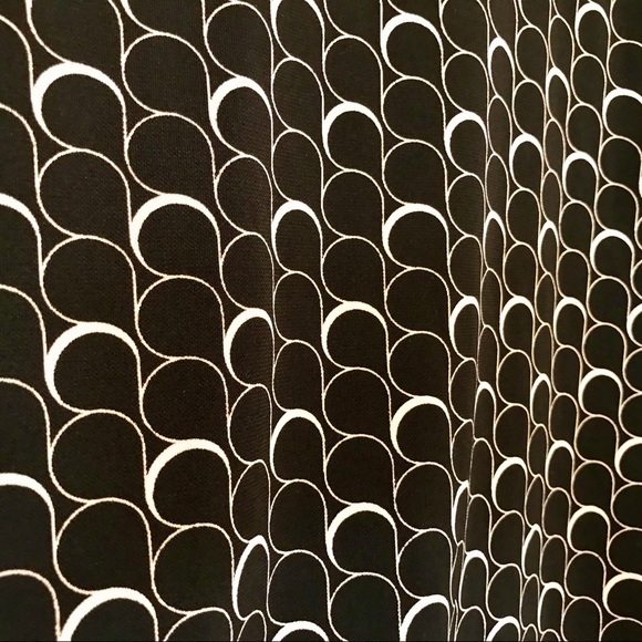 Nine West v-neck wrap top sleeveless geometric S - Picture 12 of 14